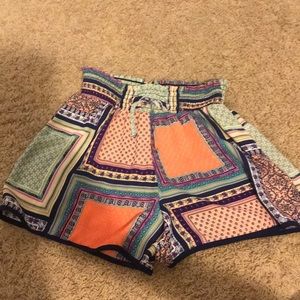 GIRLS SHORTS
